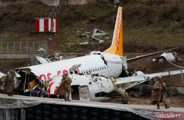 Sabiha Gökçen'deki uçak kazasından dehşet veren kareler - 30