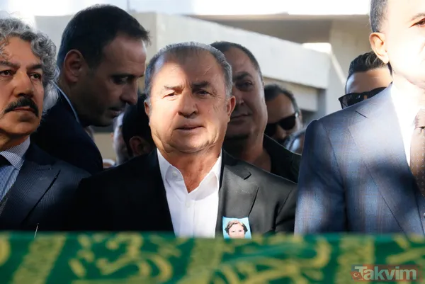 Fatih Terim'in acı günü! Annesi Nuriye Terim son yolculuğuna uğurlandı - 17