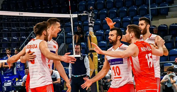 A Milli Erkek Voleybol Takımı, Hırvatistan'ı yenerek finale yükseldi