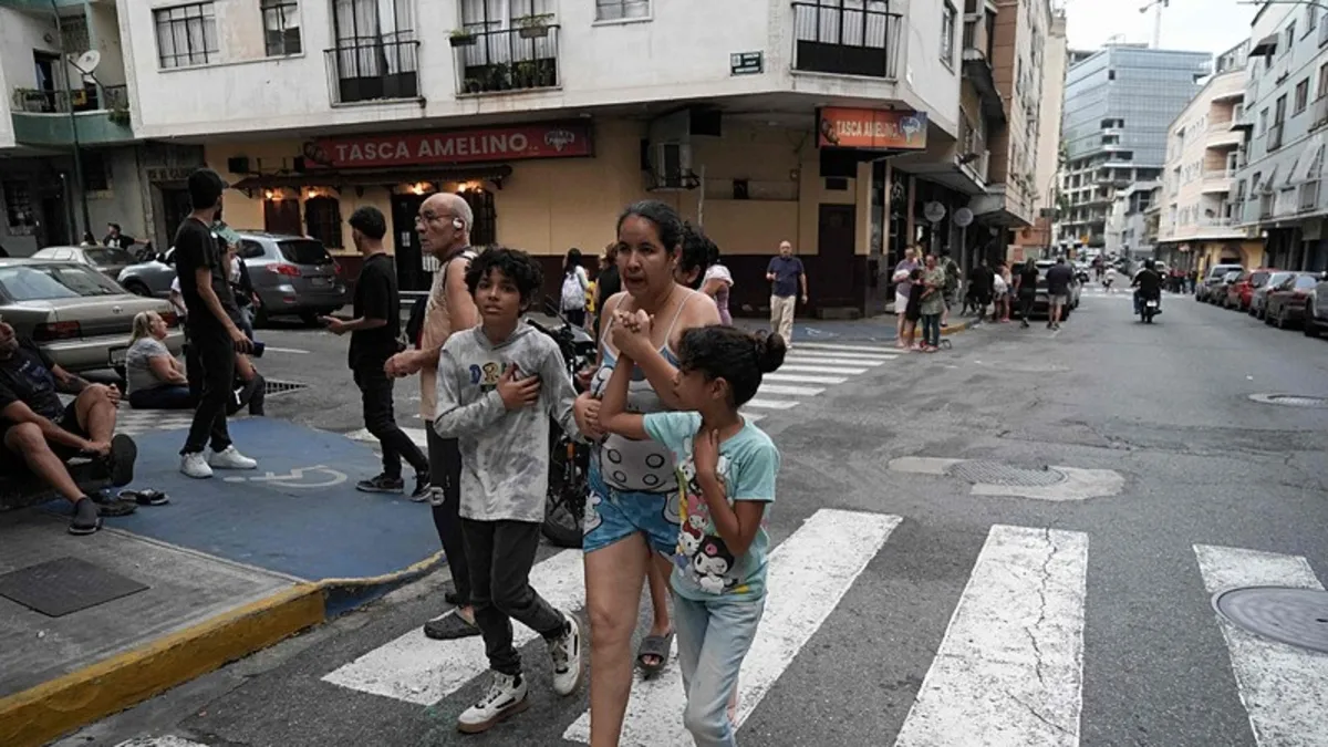 Venezuela’da 7,5 Japonya’da 6,9 büyüklüğünde deprem!
