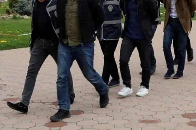 Konya merkezli 9 ilde FETÖ operasyonu