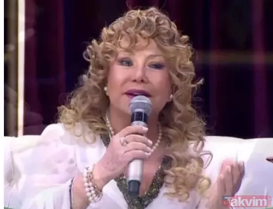 Burcu Özberk'e "Ağır torpilli" dedi Burcu dayanamadı cevap verdi "Klavye delikanlılığı yapma edepli ol" Ortalık karıştı - 7