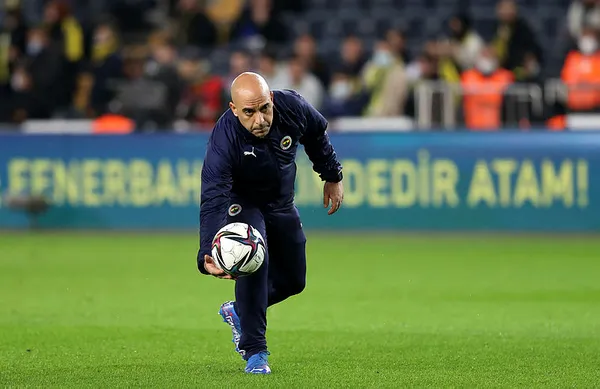 1641894542178.jpg Fenerbahçe "Göle" maya çalıyor! Taraftar isyanda-6