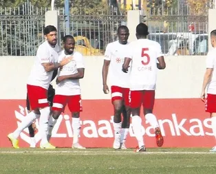 Sivasspor’dan bombardıman