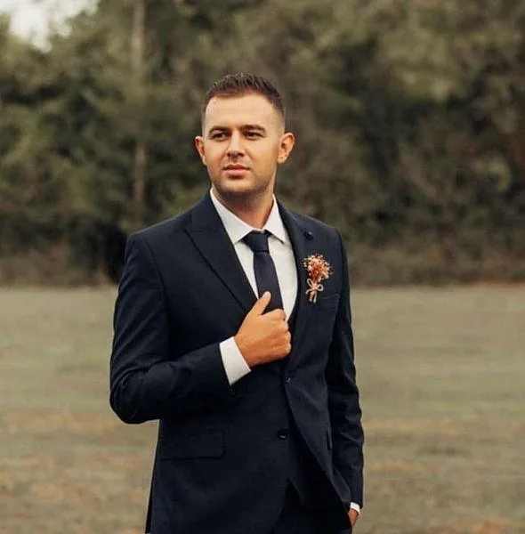 baskan-erdogandan-sehit-uzman-cavus-samet-sekerin-ailesine-bassagligi-1623084266448.jpeg Başkan Erdoğan'dan Şehit Uzman Çavuş Samet Şeker'in ailesine başsağlığı!-5