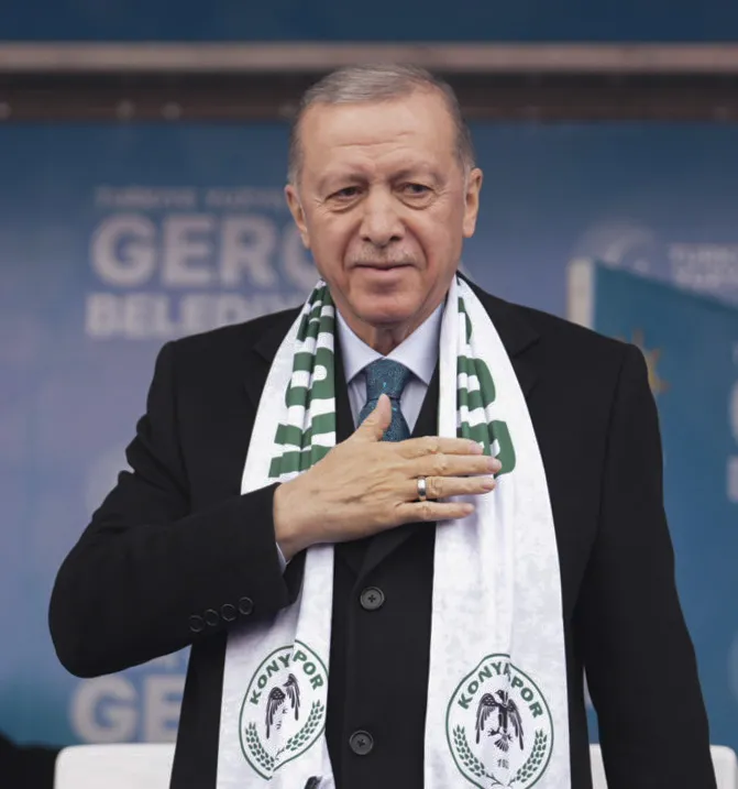 baskan-erdogandan-konyada-onemli-aciklamalar-chpdeki-paradan-kule-skandalina-tepki-dem-ile-ittifak-halindeler-1710679295500.jpg Başkan Erdoğan'dan Konya'da önemli açıklamalar! CHP'deki 'paradan kule' skandalına tepki | "DEM ile ittifak halindeler"-7