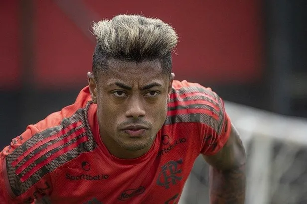 Fenerbahçe yeni transferleriyle birlikte rakiplerinin başını döndürecek: Kanarya Bruno Henrique'de de geri sayıma geçti-6