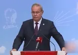CHP'li Bolu Belediye Başkanı Tanju Özcan, Faik Öztrak'ın videosunu kırpıp ahlaksız sözlerini sığınmacılara getirdi