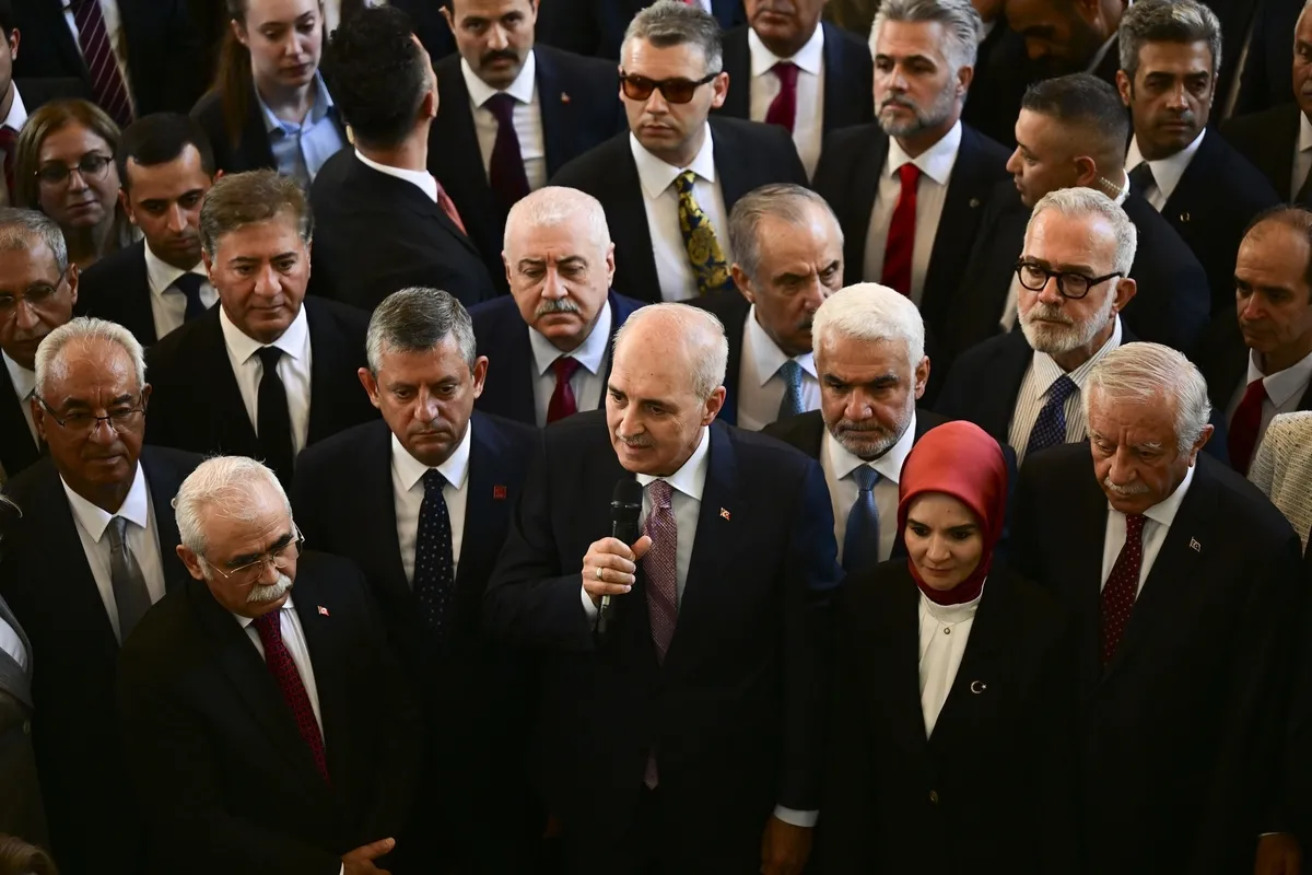 tbmm-baskani-numan-kurtulmustan-15-temmuz-mesaji-darbe-gelenegi-tarihin-coplugune-atildi-1784121831925.jpeg 15 Temmuz milat oldu! TBMM Başkanı Numan Kurtulmuş: "Darbe geleneği tarihin çöplüğüne atıldı"-3
