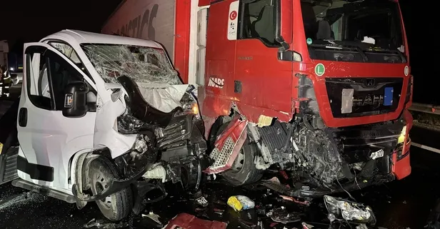 Adana'da zincirleme trafik kazası: 8 yaralı