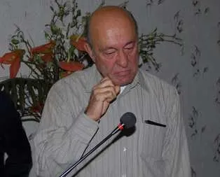 Başörtüsü düşmanı o Profesör tahliye oluyor