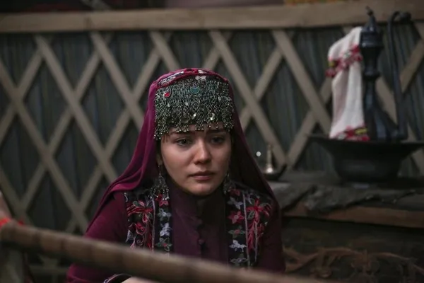 Diriliş Ertuğrul'dan hayranlarını üzecek haber-4