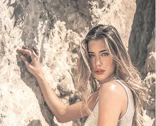 Kaan Günay model sevgilisi Jessica’nın doğum günü için büyük bir jest yaptı