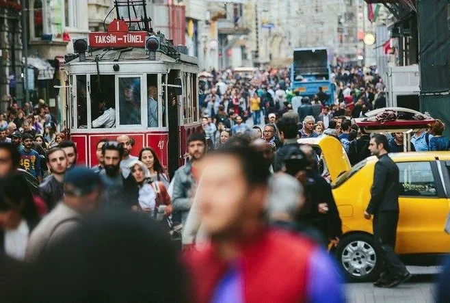 İBB’ye ait kameralarla röntgenlemişler!