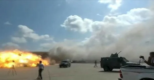 Yemen'deki Aden Havalimanı patlaması hakkında şoke eden iddia: Roketler İran yapımı!-3