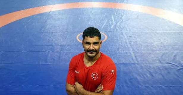Milli güreşçi Taha Akgül, dünya üçüncüsü oldu!