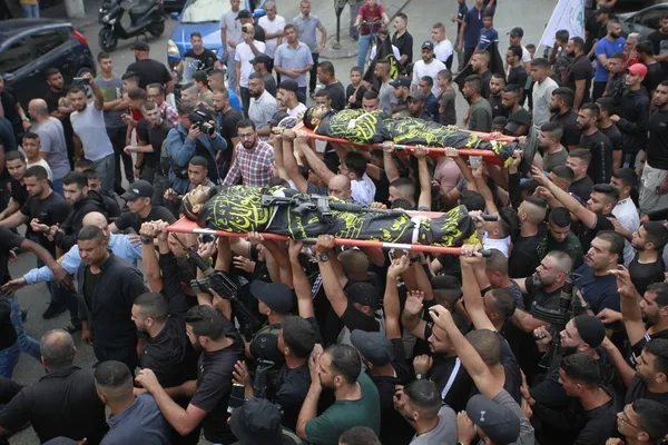 Katil İsrail'in avukatı ABD yeni oyun peşinde! Önce Gazze'deki olaylar diğer bölgelere yayılabilir dedi sonra amfibi gemisini Doğu Akdeniz'de ilerletti-9