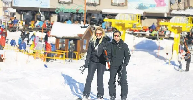 Aylin Coskun Ile Volkan Aslan Dan Kartalkaya Da Romantizm Takvim
