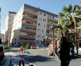 Bakan Kurum İzmir için tarih verdi: 1 ayda binalar yıkılacak