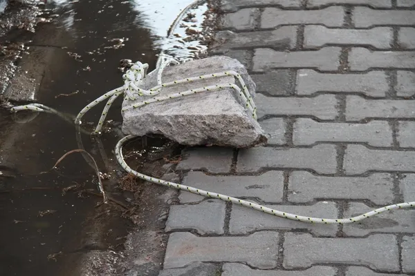 kafasina-tas-duserek-can-verdi-feci-olumde-yeni-gelisme-1642679687638.jpg Kafasına taş düşerek can verdi! Feci ölümde yeni gelişme-4