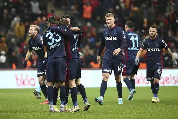 Trabzonspor VAR sistemi sonrası rakiplerini geride bıraktı! Ezeli rakiplerine toplamda 58 puan fark attı-2