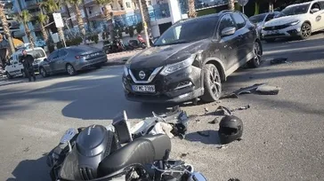 Alanya'da SUV ile motosiklet çarpıştı: Mehdi Akdağ hayatını kaybetti! Kaza anı kamerada