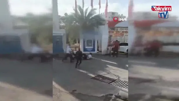 Ücreti yüksek bulup otobüsün camını kıran yolcuyu tekme tokat dövdüler