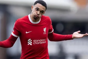 Liverpool’un sol beki Nantes’i alıyor