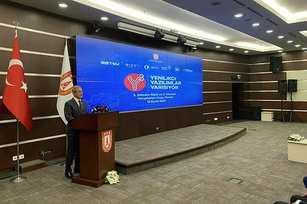 Savunma Sanayii Başkanı İsmail Demir açıkladı: Yapay Zeka Platformu geliyor