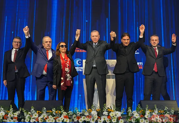 AK Parti yeni MKYK ve MYK kadrosu belli oldu! İsim isim Başkan Erdoğan'ın A Takımı... Mesut Özil sürprizi - 4