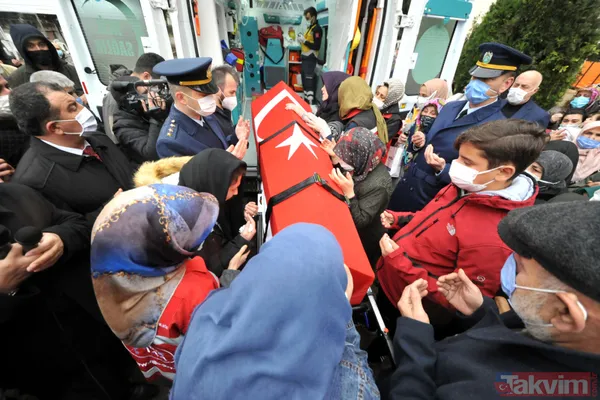 SON DAKİKA: Afrin şehidinin naaşı baba ocağında! Annesinin sözleri yürekleri dağladı: Anneye çok kötü şaka yaptın sen - 7