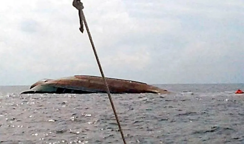 İstanbul merkezli şirketin kuruyük gemisi Sicilya Adası’nda battı-1