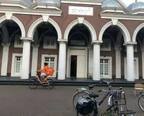 Amsterdam Ayasofya Camisi’ne biralı saldırı