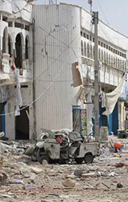 Somali'de otele saldırı! Ölü ve yaralılar var...