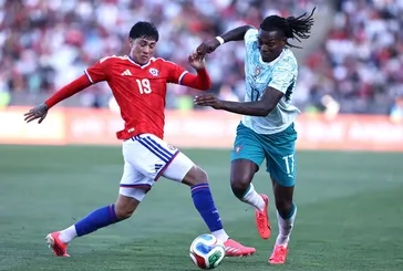 Rafael Leao’dan şoke eden hareket! Yumruk attı oyundan atıldı