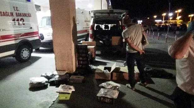 Son dakika: Kaza yapan araçta kimyasal madde şüphesi! Acil kapatıldı-2