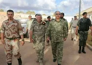 Darbeci Hafter’i silahlandırmak için servet harcayan BAE, Libya’da istediğini alamadı!