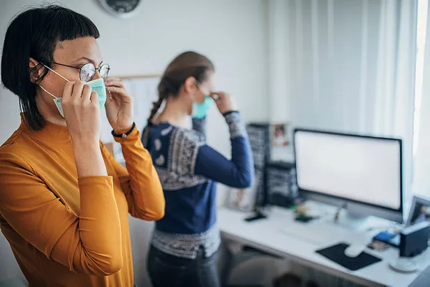 avukatlar-ne-zaman-asi-olacak-avukatlar-icin-asi-sirasi-geldi-mi-stajyer-avukatlar-asi-olacak-mi-mhrs-randevu-ekrani-1623391199480.jpg Avukatlar ne zaman aşı olacak? Avukatlar için aşı sırası geldi mi? Stajyer avukatlar aşı olacak mı? MHRS randevu ekranı!-4