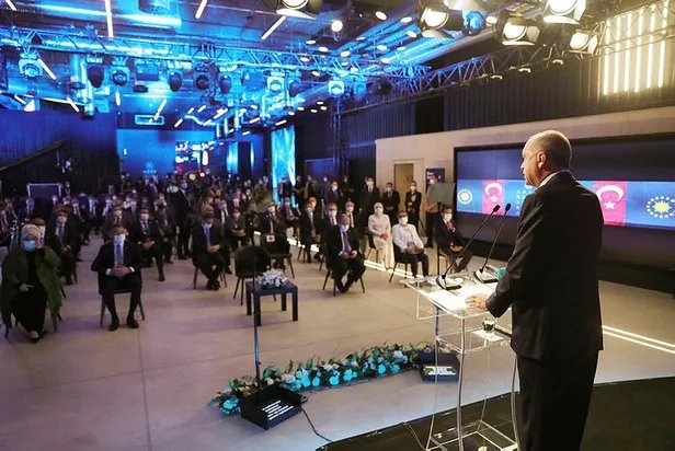 Başkan Erdoğan, Teknoloji merkezinin açılışını robotla yaptı! "Türk ekonomisi toparlanma sürecini başarıyla yürütüyor!"-2