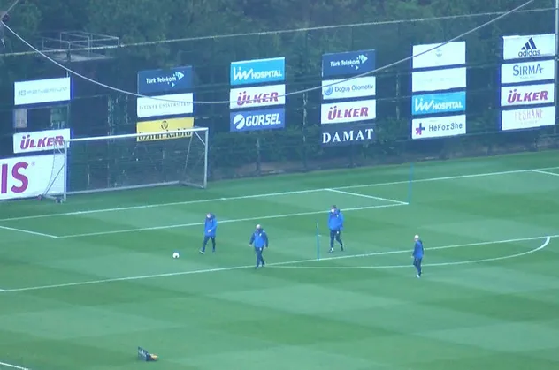 Koronavirüs sonrası Fenerbahçe sahaya indi! İşte o kareler...