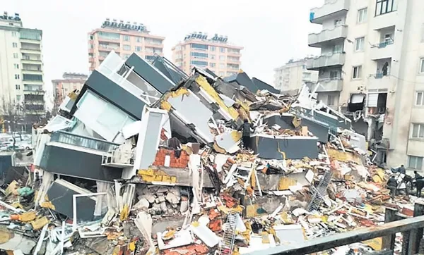 insanlik-sucu-36-kisiye-mezar-olan-ezgi-apartmaninin-bilirkisi-raporu-aciklandi-1682374251508.jpeg İnsanlık suçu: 36 kişiye mezar olan Ezgi Apartmanı'nın korkunç bilirkişi raporu açıklandı!-3