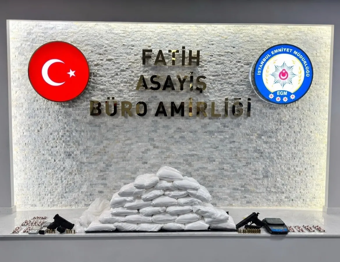 İstanbul Fatih’te düzenlenen operasyonda 31 kilo kokain ele geçirildi: 56 yaşındaki şüpheli cezaevine gönderildi