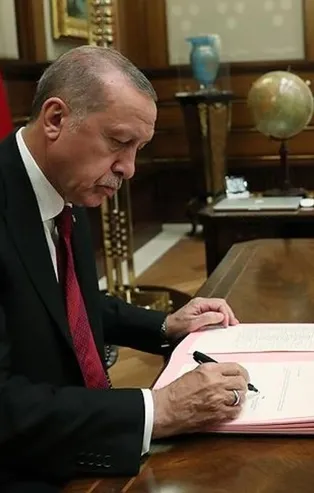 5 üniversiteye yeni rektör