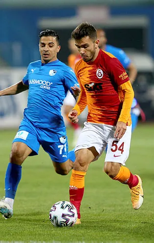Galatasaraylı Emre Kılınç'ın mutlu günü! Baba oldu