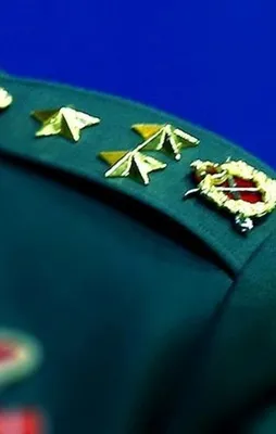 3 general 19 albay emekliliğe sevk edildi