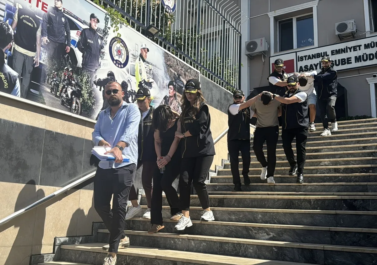 1788428651687.jpeg Funda Bakış cinayetinde aile konuştu! Alacak verecek iddiasına itiraz: Yardım etti öldürüldü-2