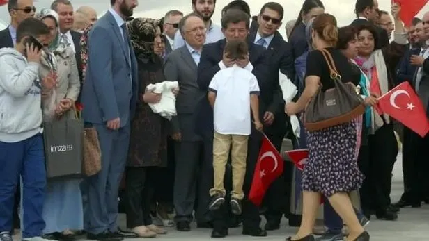 gelecek partisi genel baskani ahmet