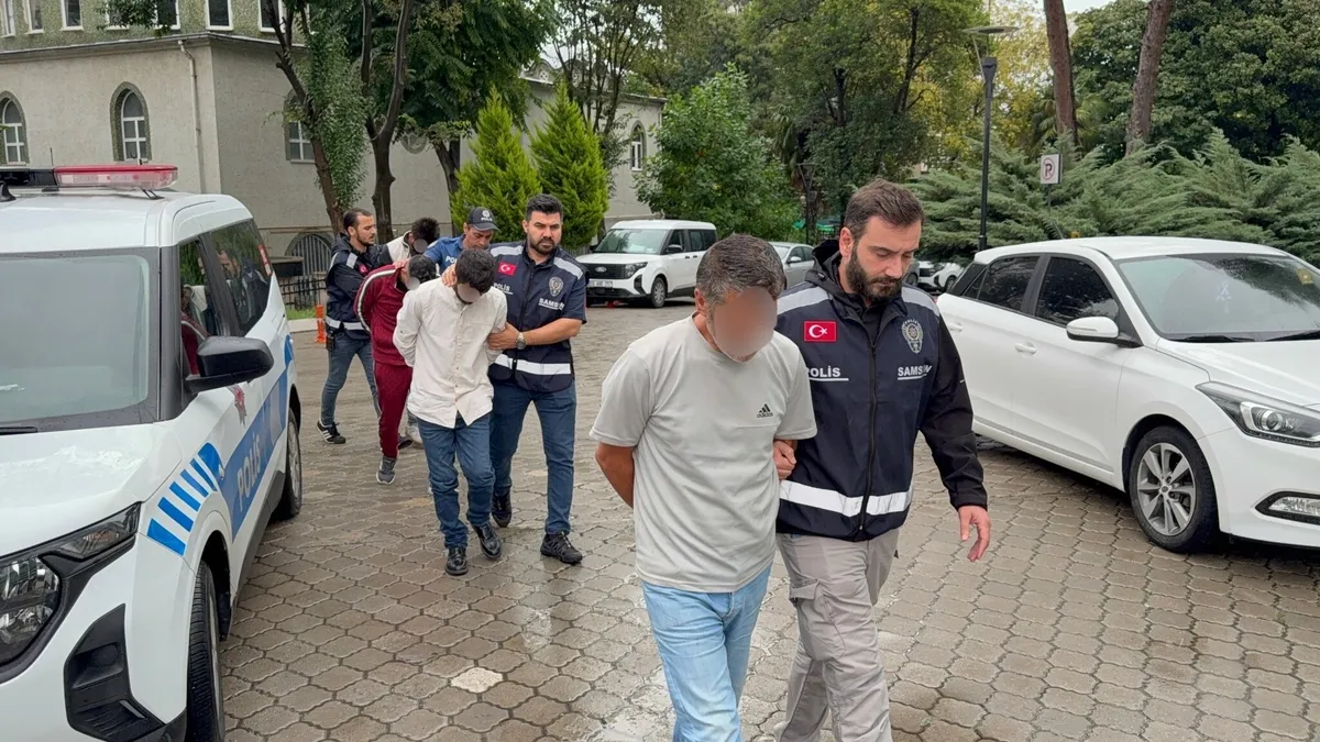 yurttan-kacan-iki-kiz-cocuguna-samsunda-cinsel-istismar-4-gozalti-1789738962511.jpeg Yurttan kaçan iki kız çocuğuna Samsun'da cinsel istismar iddiası: 4 gözaltı-4