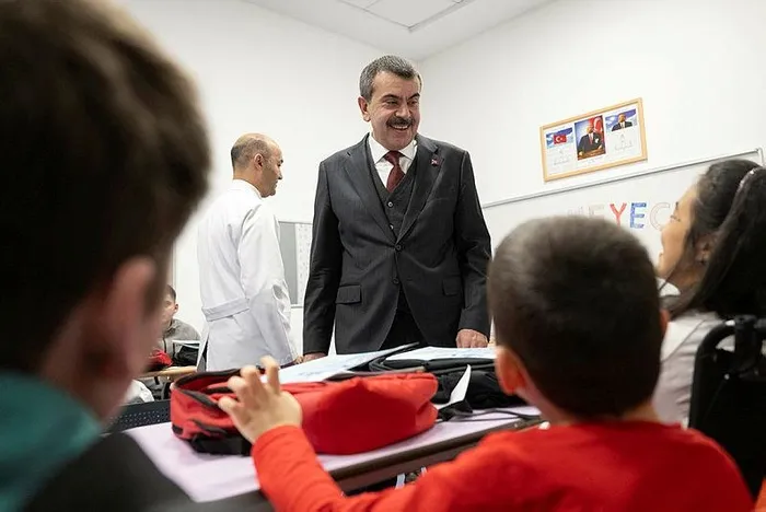 milli-egitim-bakani-yusuf-tekinden-ozel-okullara-fahis-zam-uyarisi-1705671680944.jpeg Milli Eğitim Bakanı Yusuf Tekin'den özel okullara fahiş zam uyarısı!-3