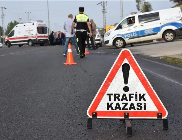 Sisli hava kaza getirdi: 4 yaralı